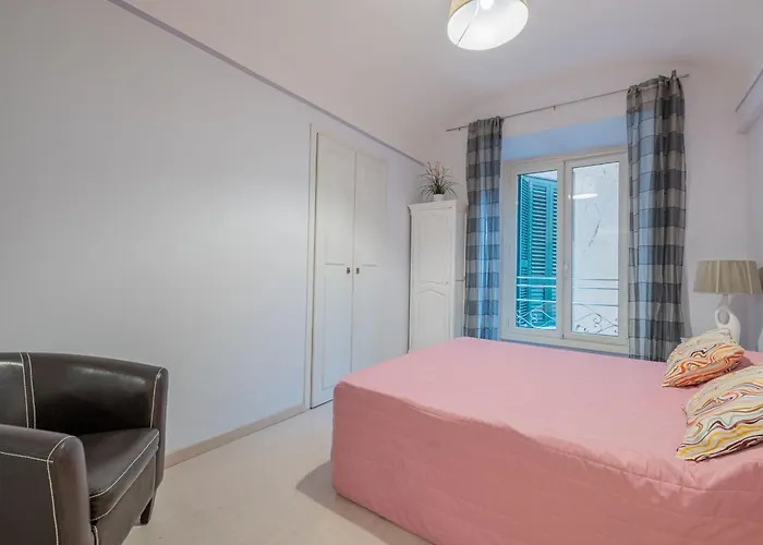 Apartamento In Via Merulana By Halldis